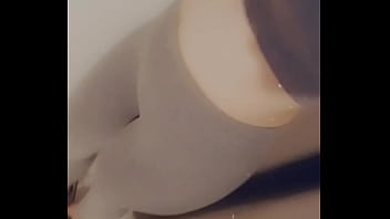 C'est parti pour ma séance de sport que me ferait tu dans cette tenue