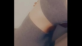 C'est parti pour ma séance de sport que me ferait tu dans cette tenue