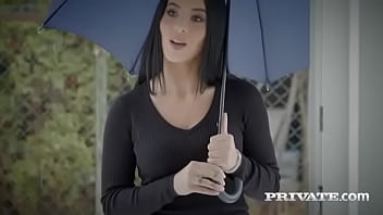 Nelly Kent Seductive Waitress thumbnail