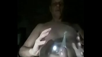 Aburrido En Cuarentena Me Hecho A Autosatisfacerme thumbnail