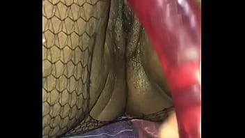 Ladywetwetamazing dildo play with realadonis