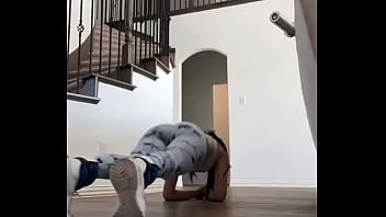 Big booty tease Big booty tease