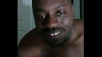 Who wants some caffeine free rootbeer soda beverage with rootbeer flavored anus for free 1