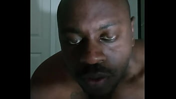 Who wants some caffeine free rootbeer soda beverage with rootbeer flavored anus for free 1