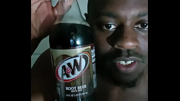 Who wants some caffeine free rootbeer soda beverage with rootbeer flavored anus for free 1