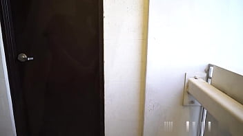 Sucking dick thorugh the mask blowdemic