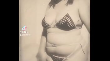 Dale mucho amor a esta publicación y sígueme en tik tok #porno #curvygirlsvip #plussizegirl #xvideosِ #p