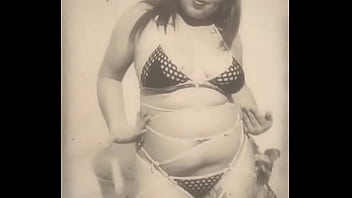 Dale mucho amor a esta publicación y sígueme en tik tok #porno #curvygirlsvip #plussizegirl #xvideosِ #p