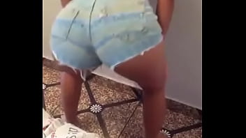 Novinha Fazendo O Quadradinho é Uma Delicia thumbnail