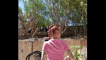 Quant tu as vu que les voisins du rbnb te matter par leurs fenêtre et que tu