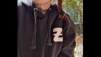 Quant tu as vu que les voisins du rbnb te matter par leurs fenêtre et que tu