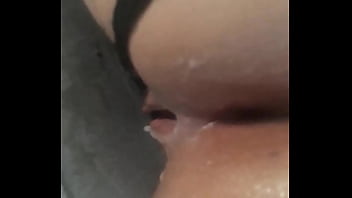 Esposa pra gravar a gozada no cuzinho guloso