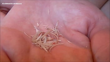 Adore my sexy bare feet & toenails