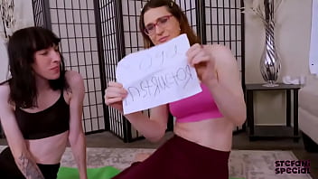 Oooh instructor babe gabbygraveyard make me the best yoga student you've ever haaaddd transroommates