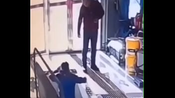 Novinho caindo na mulher Novinho caindo na mulher