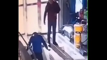 Novinho caindo na mulher