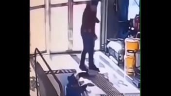 Novinho caindo na mulher