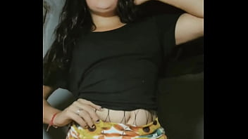 Bailando una canción de karol g