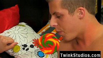 Naked Men Conner Bradley Is One Lucky Man In This Threway With Tyler thumbnail