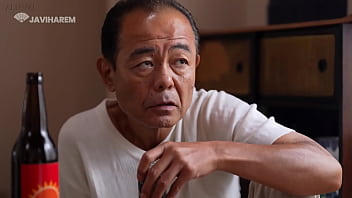 Milf safada trai marido com velho amante legendado