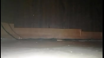 Likes to finger fuck my pussy