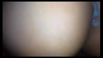 Sexo con amiga caliente que tiene enorme culo