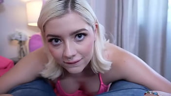 Sexy babe takes her boyfriend's cock from behind