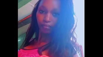 Hair stylist sucks dick