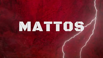 Corno nicoly mattos se masturba em público pra outro