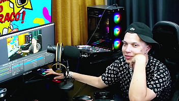 Ruan não aguentou e encheu de tapa o rabão da bbw pri melancia oque você faria com uma bunda gostosa dessa podcast pápum no barraco Ruan não aguentou e encheu de tapa o rabão da bbw pri melancia oque você faria com uma bunda gostosa dessa podcast pápum no barraco