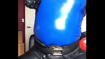 Rubbered Bodybuilder Titplay thumbnail