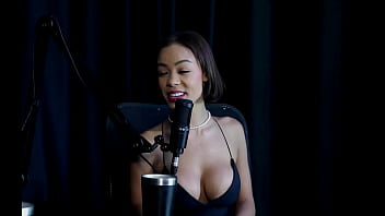 Sempre foi muito safada transou na igreja engole o gozo faz conteúdos até na academia e o seu maior pau alice vasconcelos watch sheer red