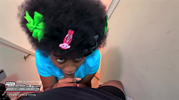 Sloppy wet staircase blowjob from hippie baltimore girl