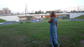 Milf shows off her skills in the park