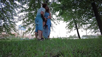 Milf shows off her skills in the park