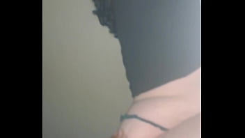 Slut gets her pussy fucked and nutted into