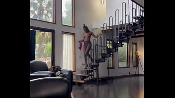 Dark chocolate almost ate it off the stairs with her shirt off #titties #ebony #tall #runway #modelvibes #highheels #ke