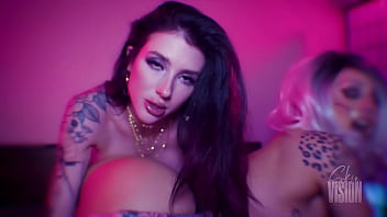 Luna luxxx and kasara wood tease the gooner