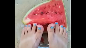 Feet & food