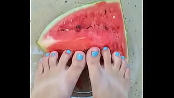 Feet & food
