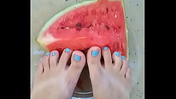 Feet & food