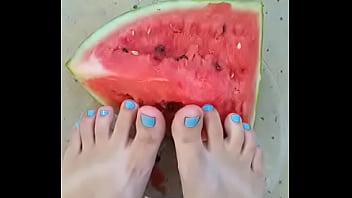 Feet & food