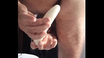 ¡qué Rico Comerse Un Plátano Templado En El Culo Anzzosan thumbnail