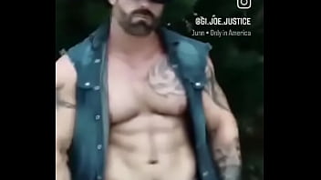 Behind the scenes with luisrafaelphotography this photo shoot was amazing so blessed to work with this legend #cowbo