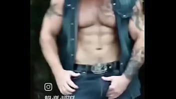 Behind the scenes with luisrafaelphotography this photo shoot was amazing so blessed to work with this legend #cowbo