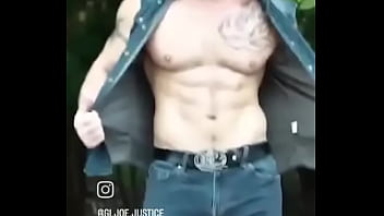 Behind the scenes with luisrafaelphotography this photo shoot was amazing so blessed to work with this legend #cowbo