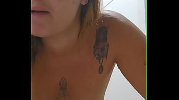 Tentando convencer meu macho a largar a mulher dele