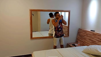 Vizinha chamou no meu apartamento e acabou acontecendo mais do que eu esperava veja