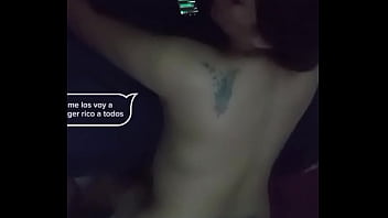 Zorra pide vergas mientras la penetra su corneador