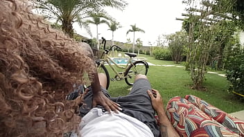 Jeni pretinha destresses riding dick after bike ride